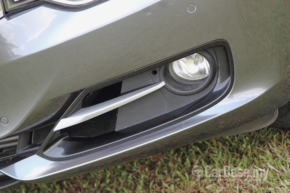 BMW 3 Series F30 (2012) Exterior