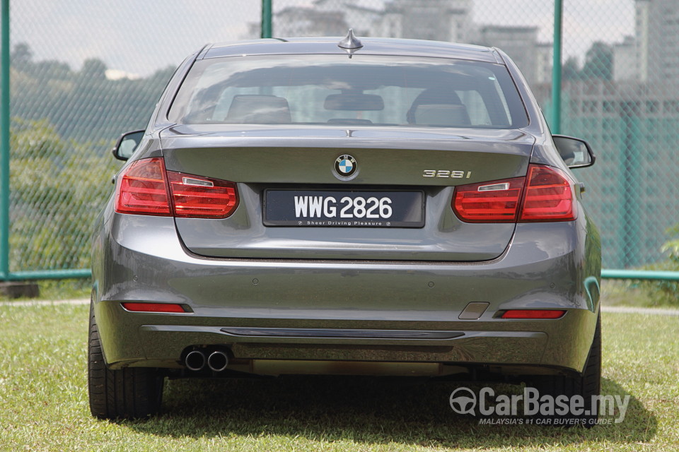 BMW 3 Series F30 (2012) Exterior