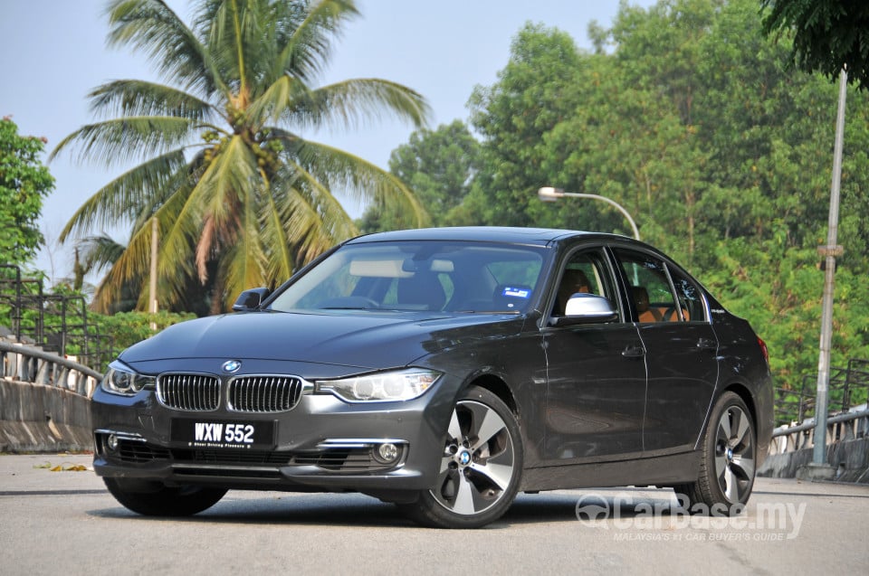 BMW 3 Series F30 (2012) Exterior