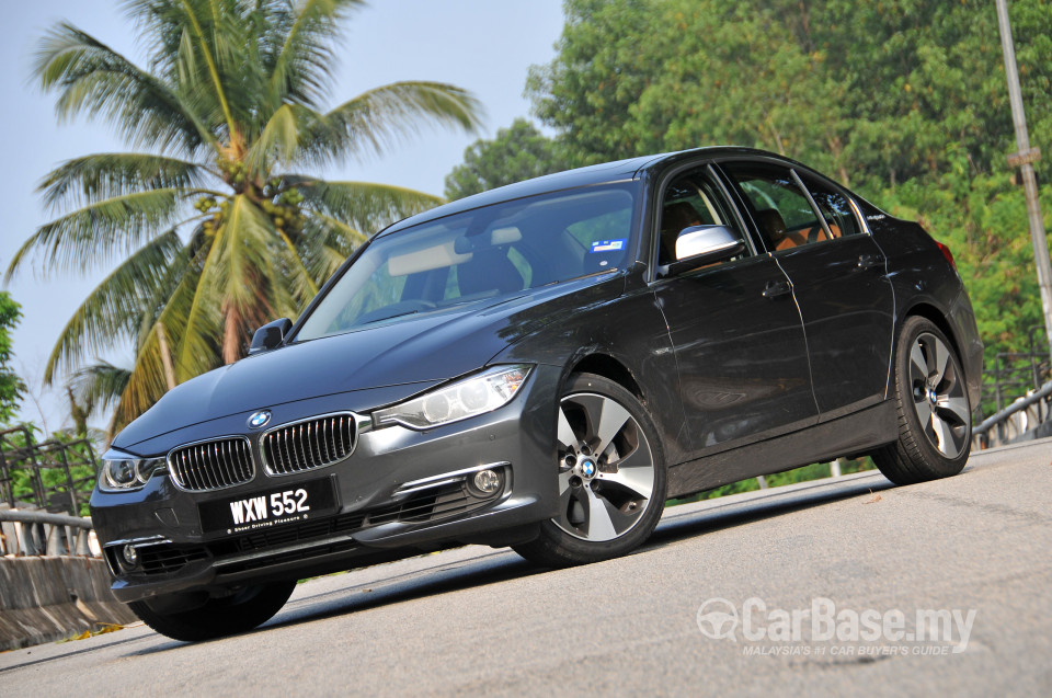 BMW 3 Series F30 (2012) Exterior