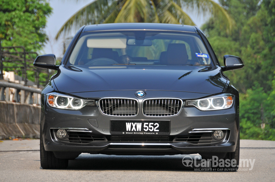 BMW 3 Series F30 (2012) Exterior