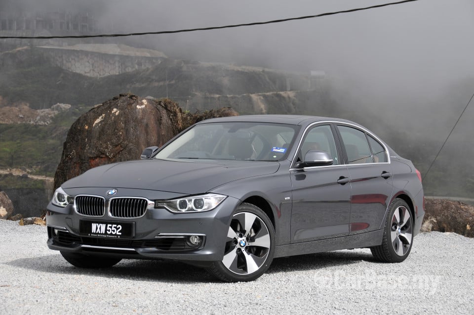 BMW 3 Series F30 (2012) Exterior