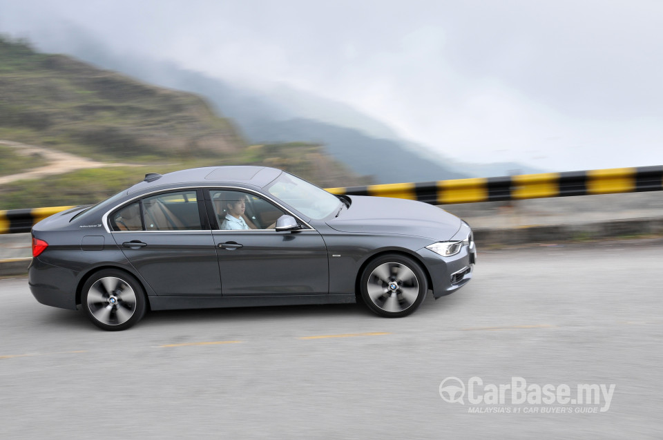 BMW 3 Series F30 (2012) Exterior