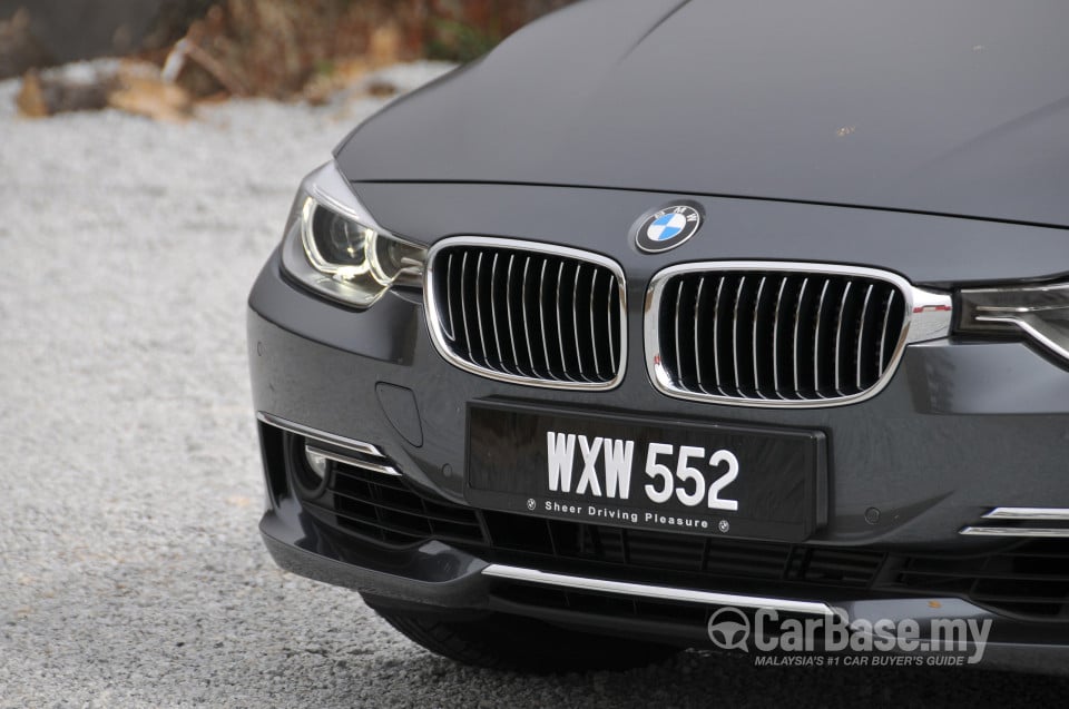 BMW 3 Series F30 (2012) Exterior