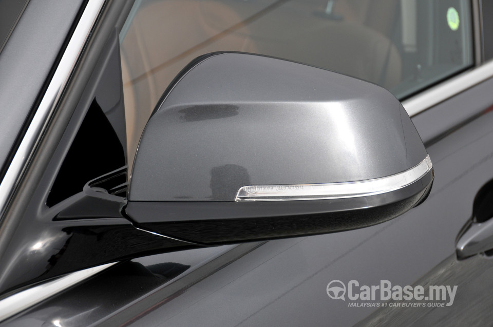 BMW 3 Series F30 (2012) Exterior