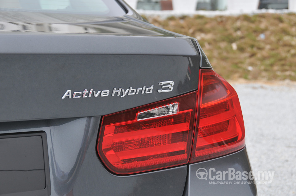 BMW 3 Series F30 (2012) Exterior