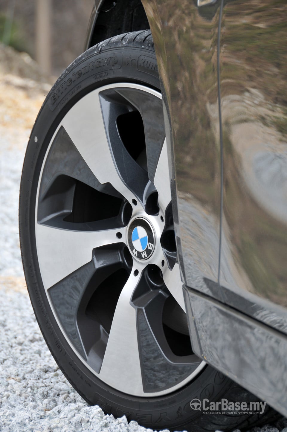 BMW 3 Series F30 (2012) Exterior