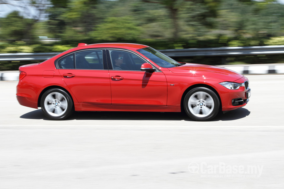 BMW 3 Series F30 (2012) Exterior