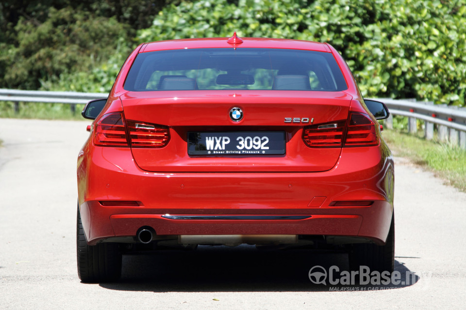BMW 3 Series F30 (2012) Exterior