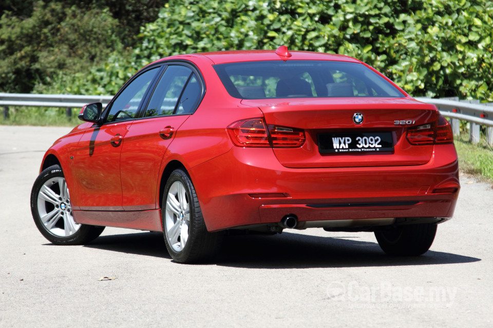BMW 3 Series F30 (2012) Exterior