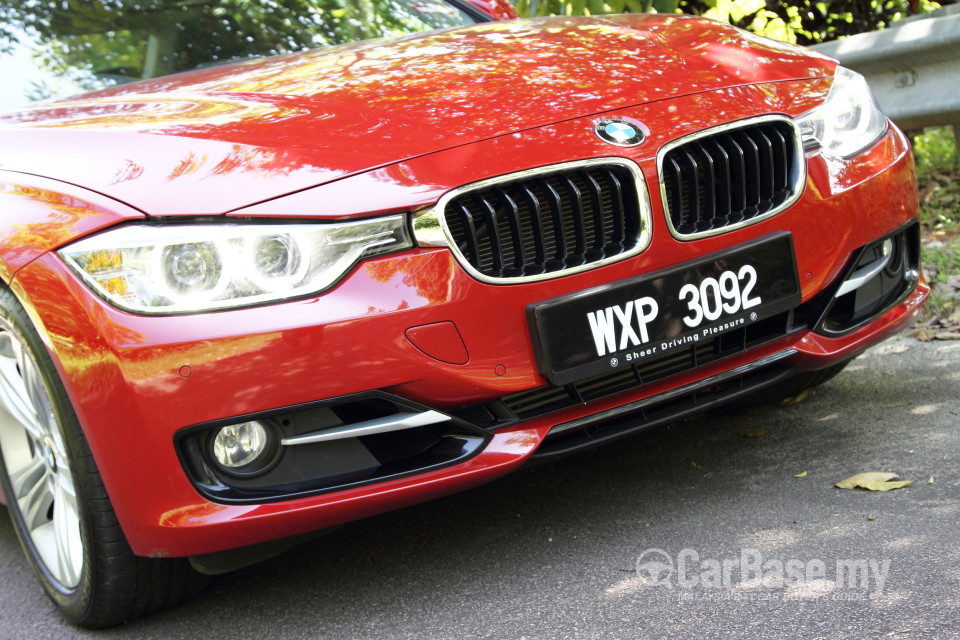 BMW 3 Series F30 (2012) Exterior