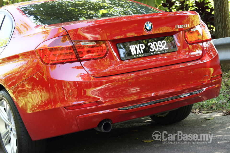 BMW 3 Series F30 (2012) Exterior