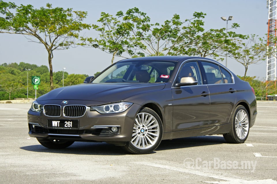 BMW 3 Series F30 (2012) Exterior