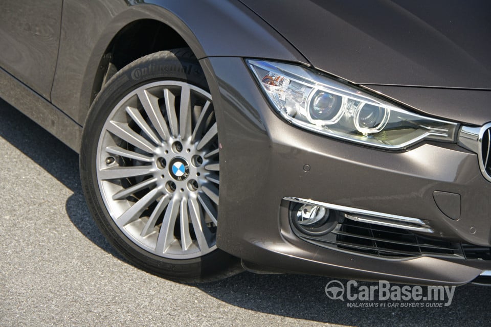BMW 3 Series F30 (2012) Exterior
