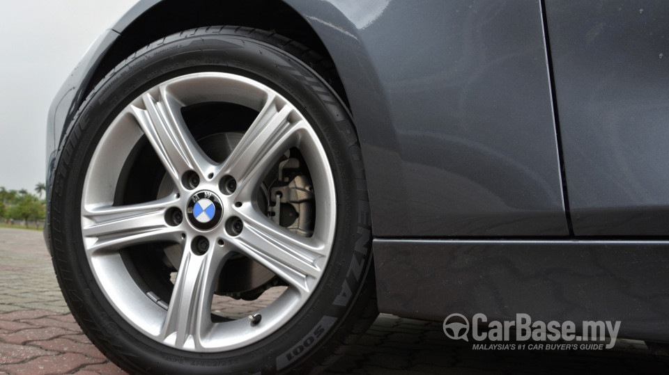 BMW 3 Series F30 (2012) Exterior