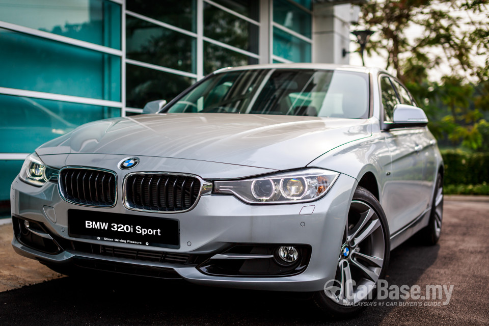BMW 3 Series F30 (2012) Exterior