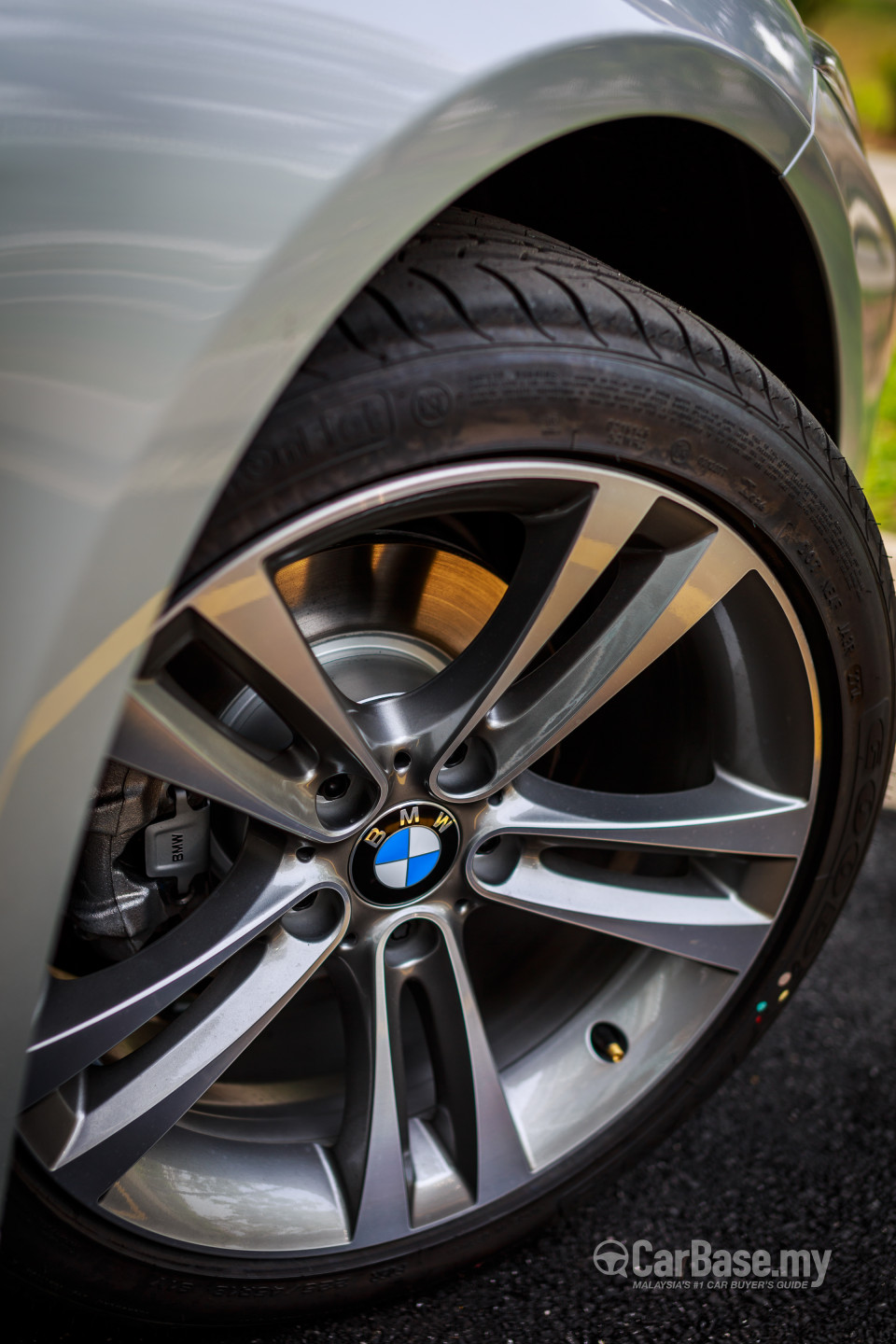 BMW 3 Series F30 (2012) Exterior