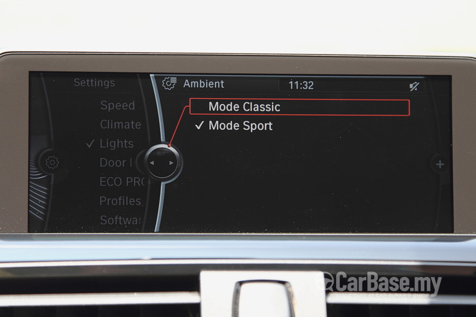 BMW 3 Series F30 (2012) Interior