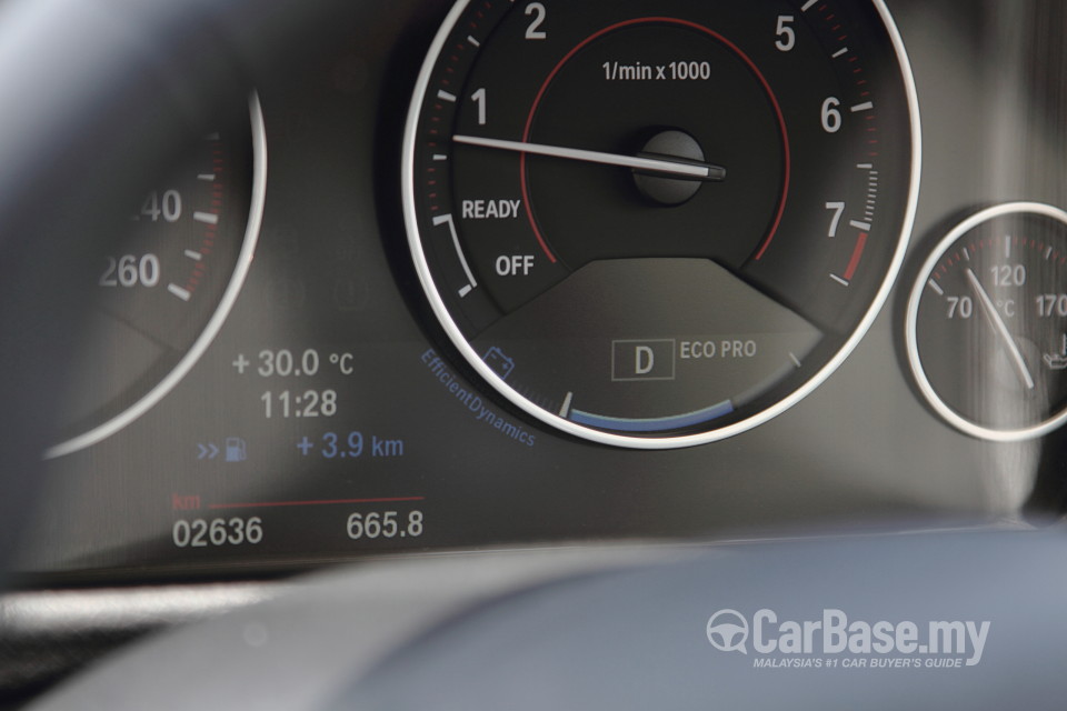 BMW 3 Series F30 (2012) Interior