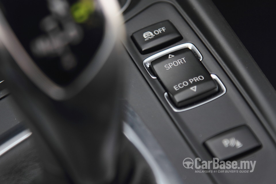 BMW 3 Series F30 (2012) Interior