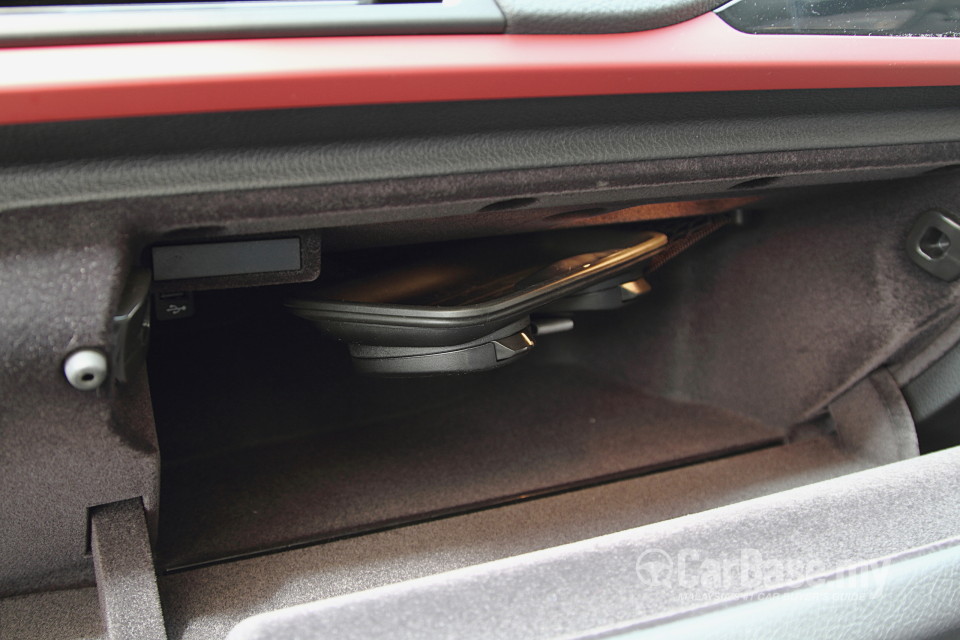 BMW 3 Series F30 (2012) Interior