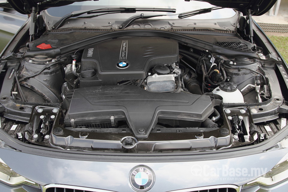 BMW 3 Series F30 (2012) Interior