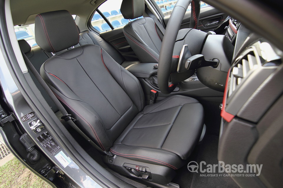 BMW 3 Series F30 (2012) Interior