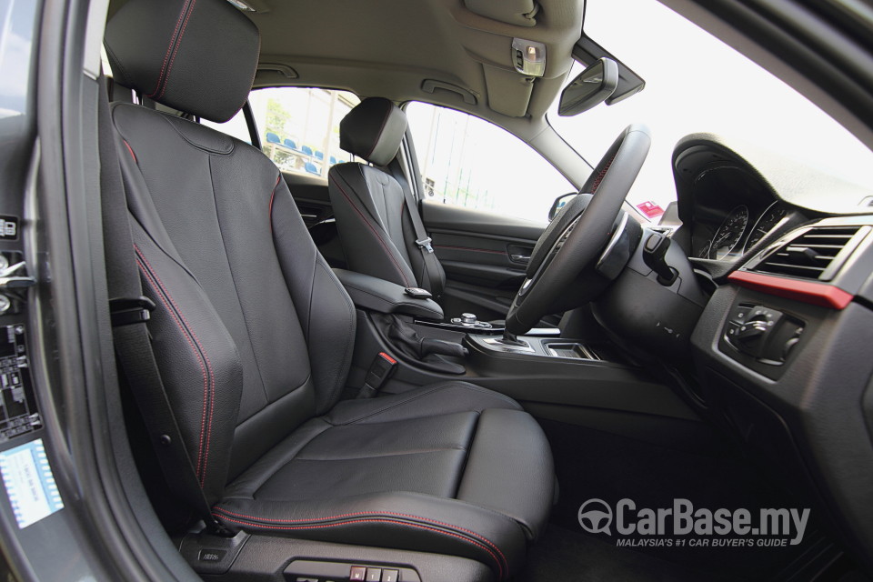 BMW 3 Series F30 (2012) Interior