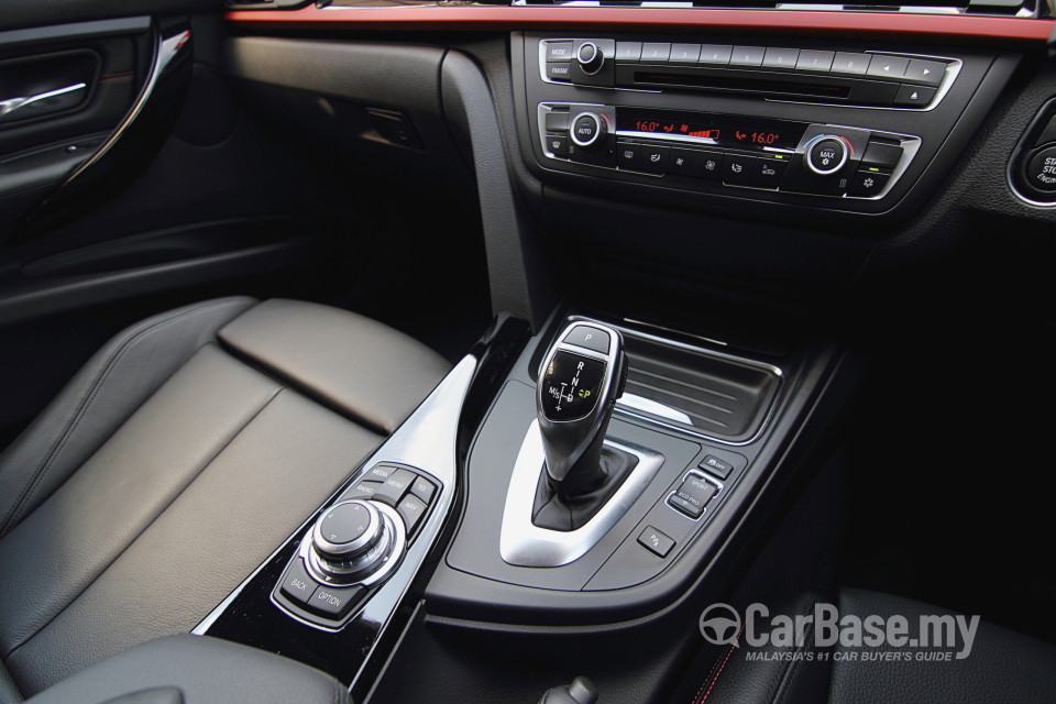 BMW 3 Series F30 (2012) Interior