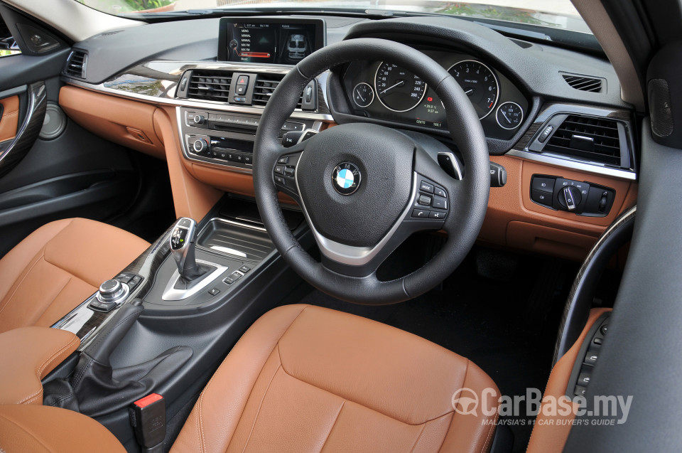 BMW 3 Series F30 (2012) Interior