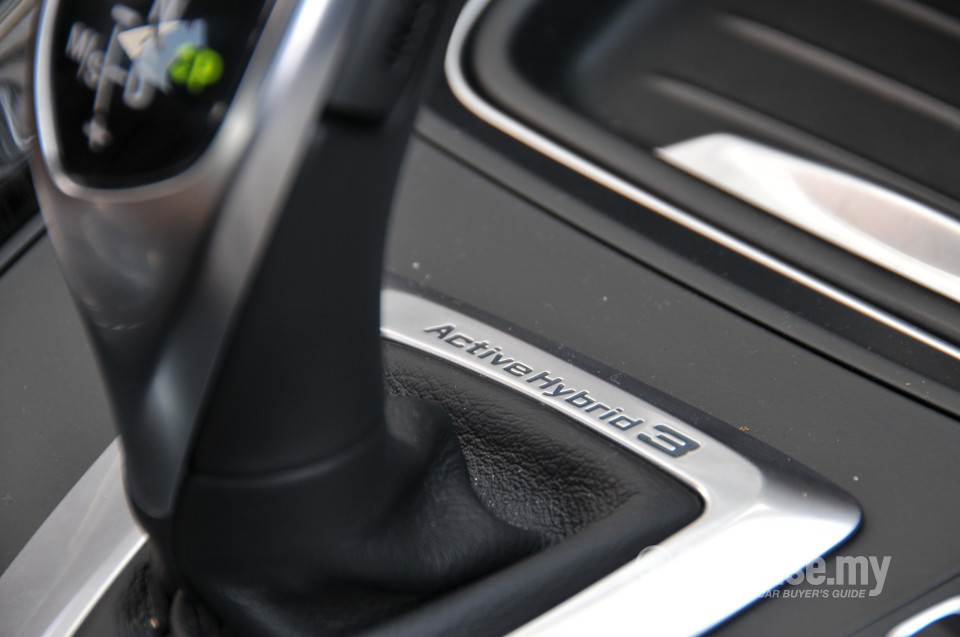 BMW 3 Series F30 (2012) Interior