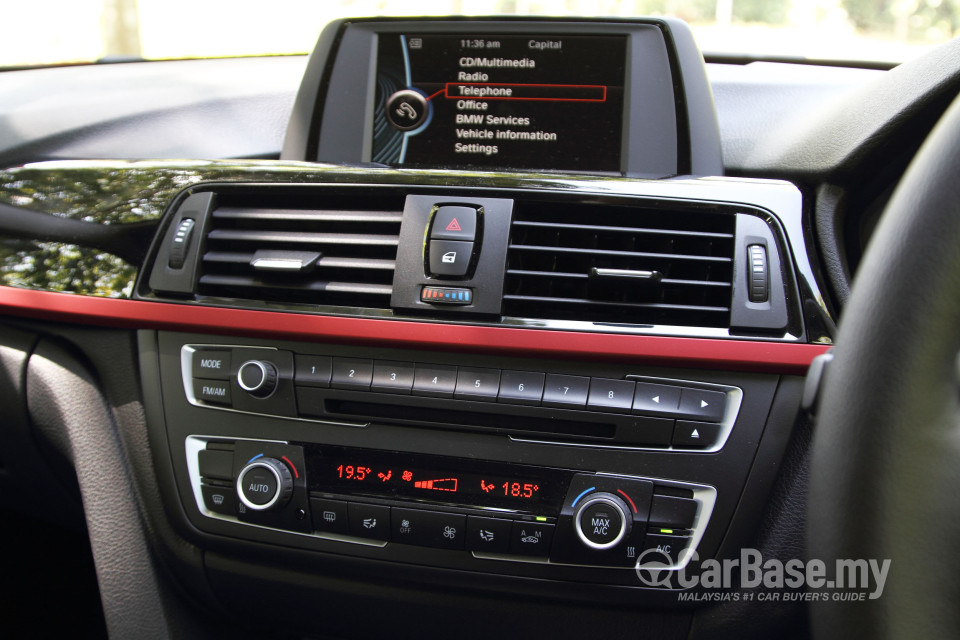 BMW 3 Series F30 (2012) Interior