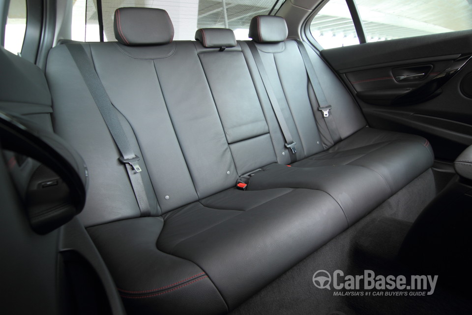 BMW 3 Series F30 (2012) Interior