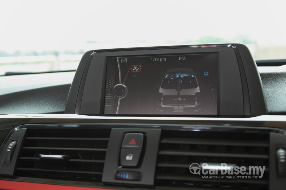 BMW 3 Series F30 (2012) Interior