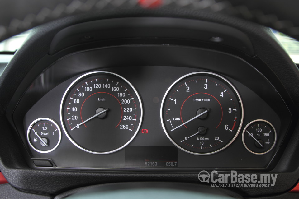 BMW 3 Series F30 (2012) Interior