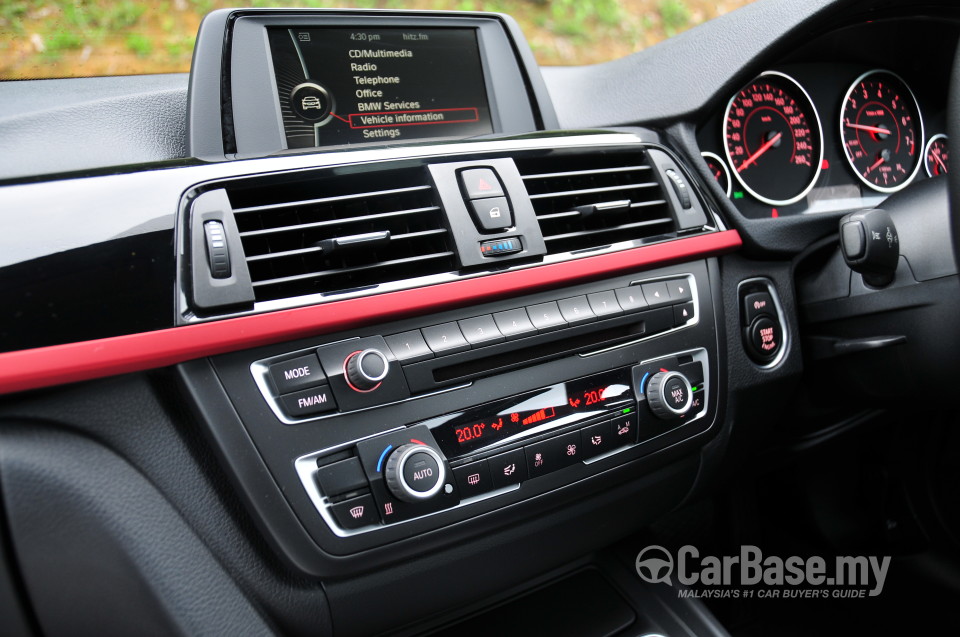 BMW 3 Series F30 (2012) Interior