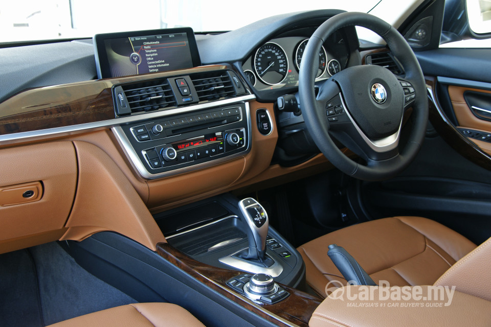 BMW 3 Series F30 (2012) Interior