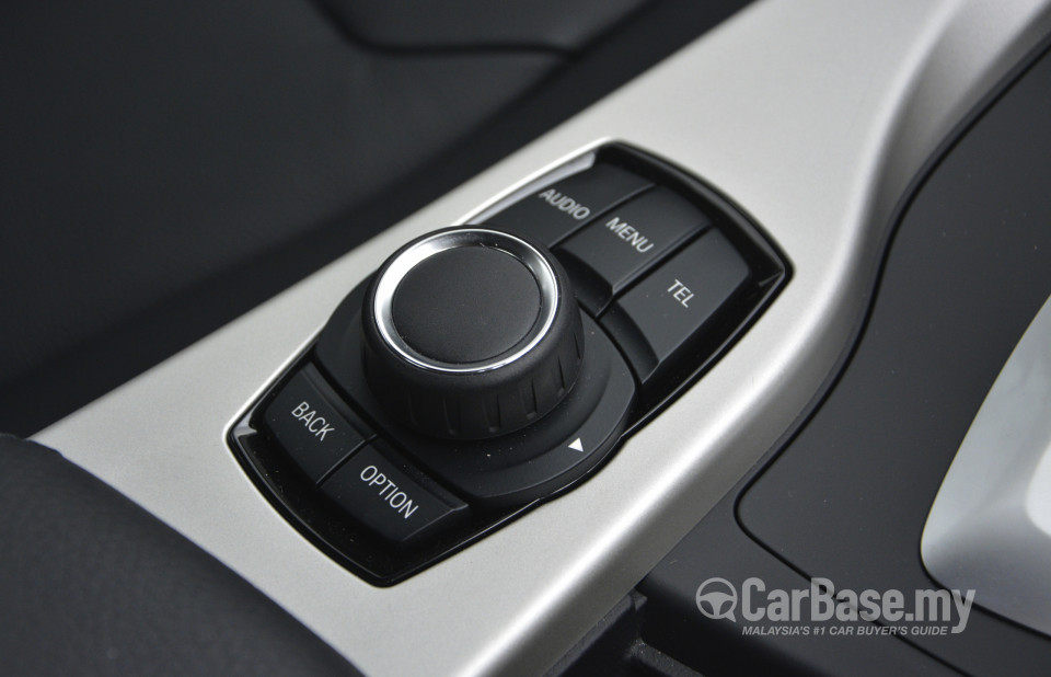 BMW 3 Series F30 (2012) Interior
