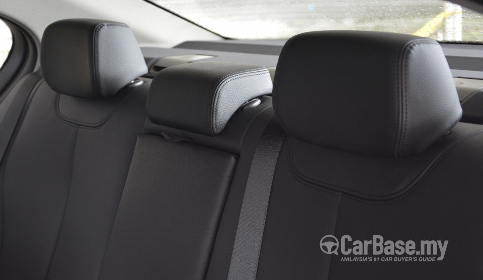BMW 3 Series F30 (2012) Interior