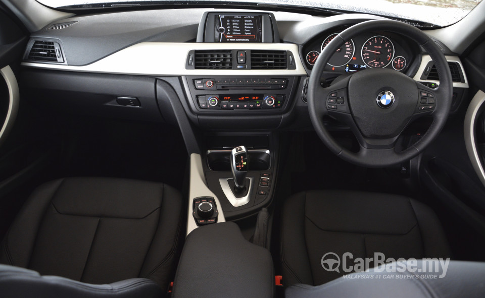 BMW 3 Series F30 (2012) Interior