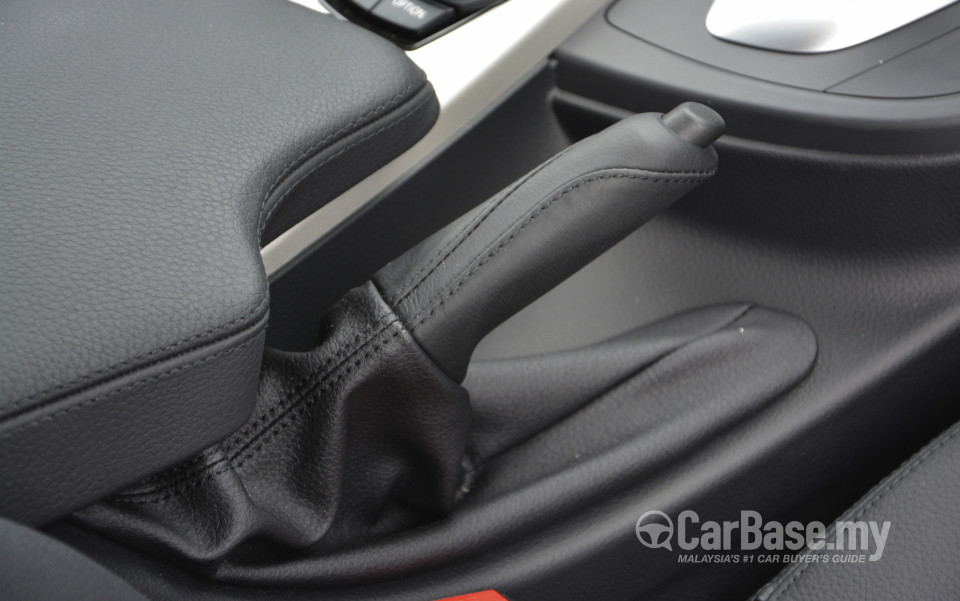 BMW 3 Series F30 (2012) Interior