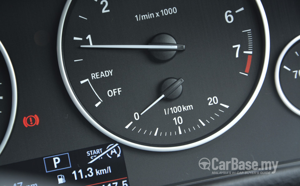 BMW 3 Series F30 (2012) Interior
