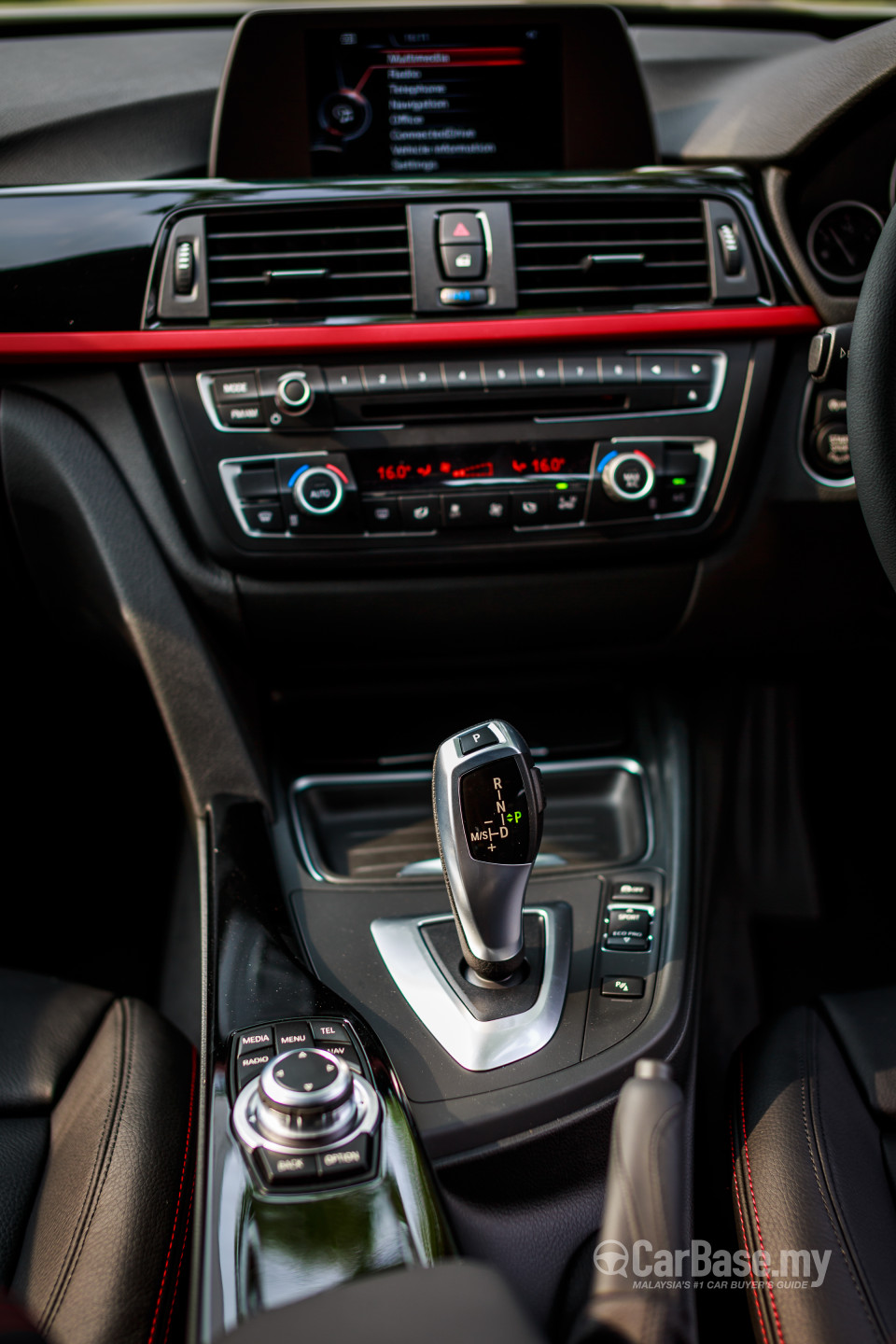 BMW 3 Series F30 (2012) Interior