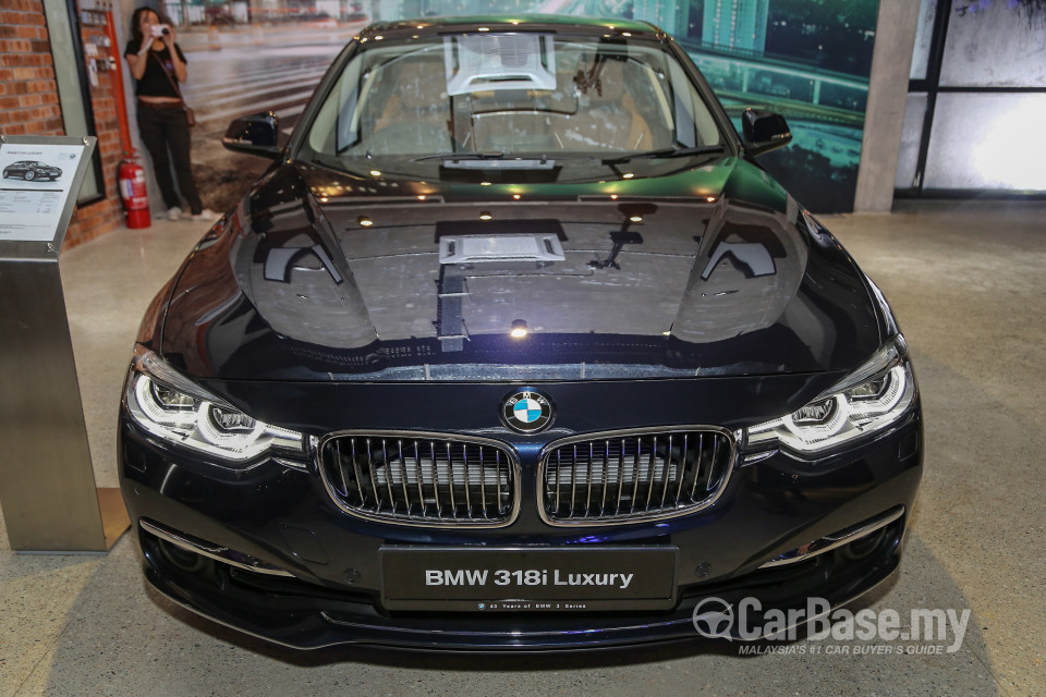 BMW 3 Series F30 LCI (2015) Exterior