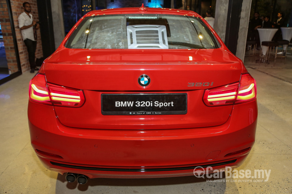 BMW 3 Series F30 LCI (2015) Exterior