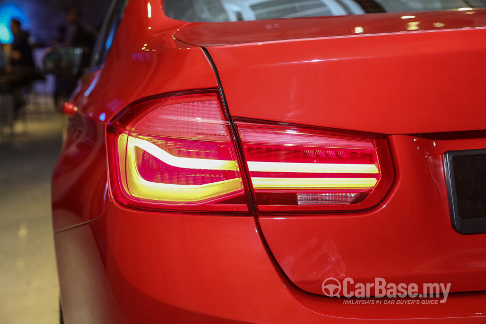 BMW 3 Series F30 LCI (2015) Exterior
