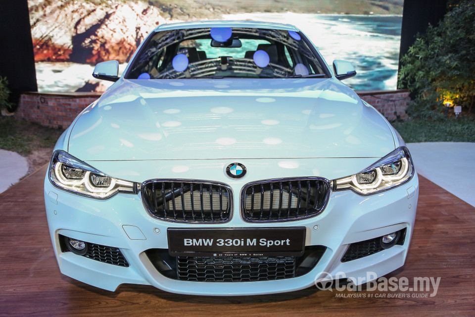 BMW 3 Series F30 LCI (2015) Exterior