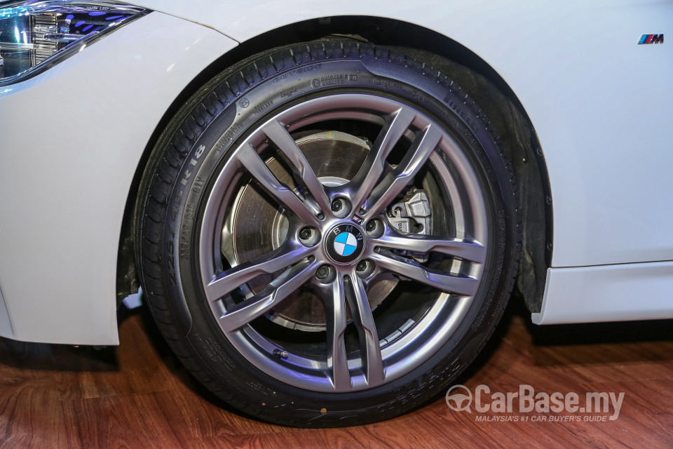 BMW 3 Series F30 LCI (2015) Exterior