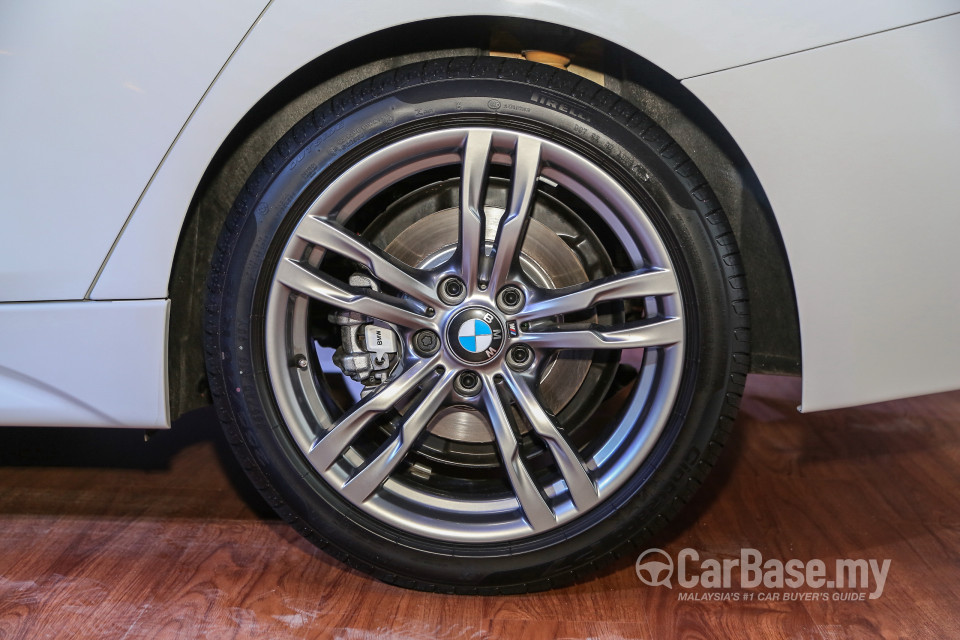 BMW 3 Series F30 LCI (2015) Exterior