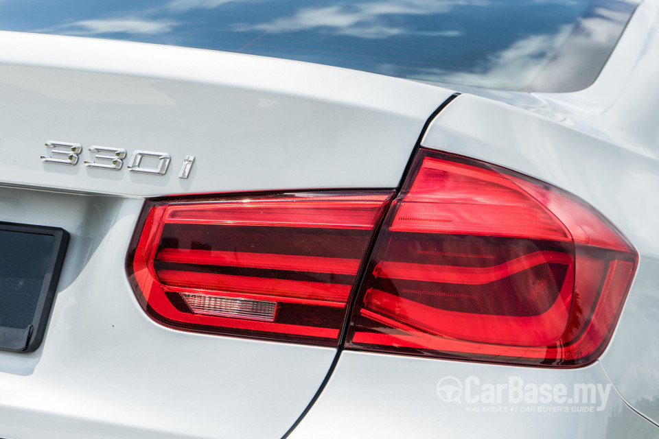 BMW 3 Series F30 LCI (2015) Exterior